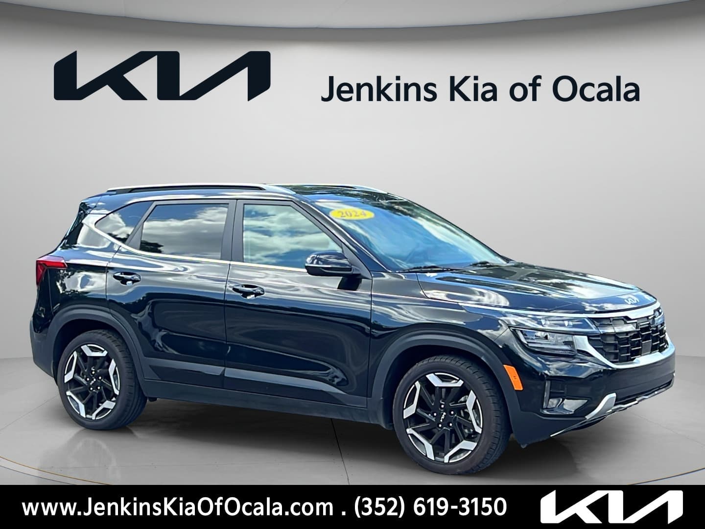 2024 Kia Seltos SX — photo 1 of 38