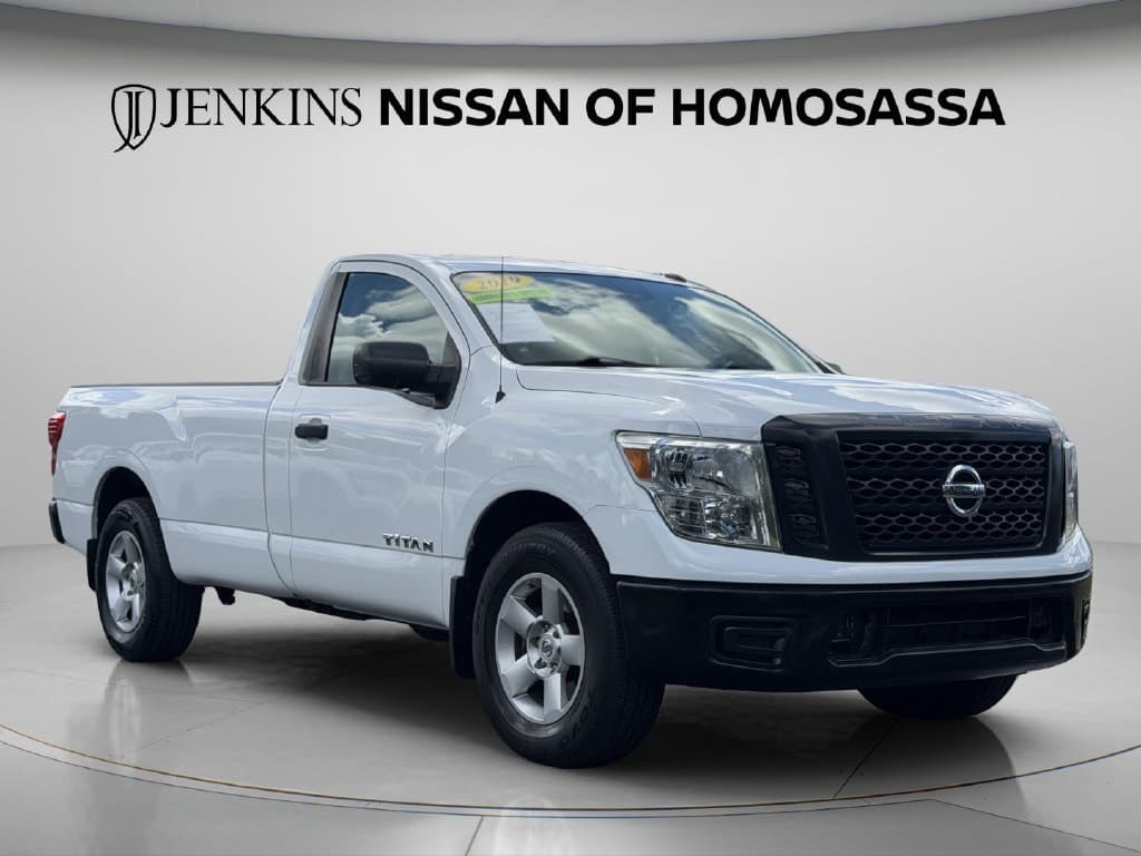 2019 Nissan Titan S — photo 1 of 41