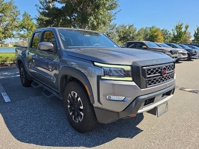 2023 Nissan Frontier Base — photo 1 of 9