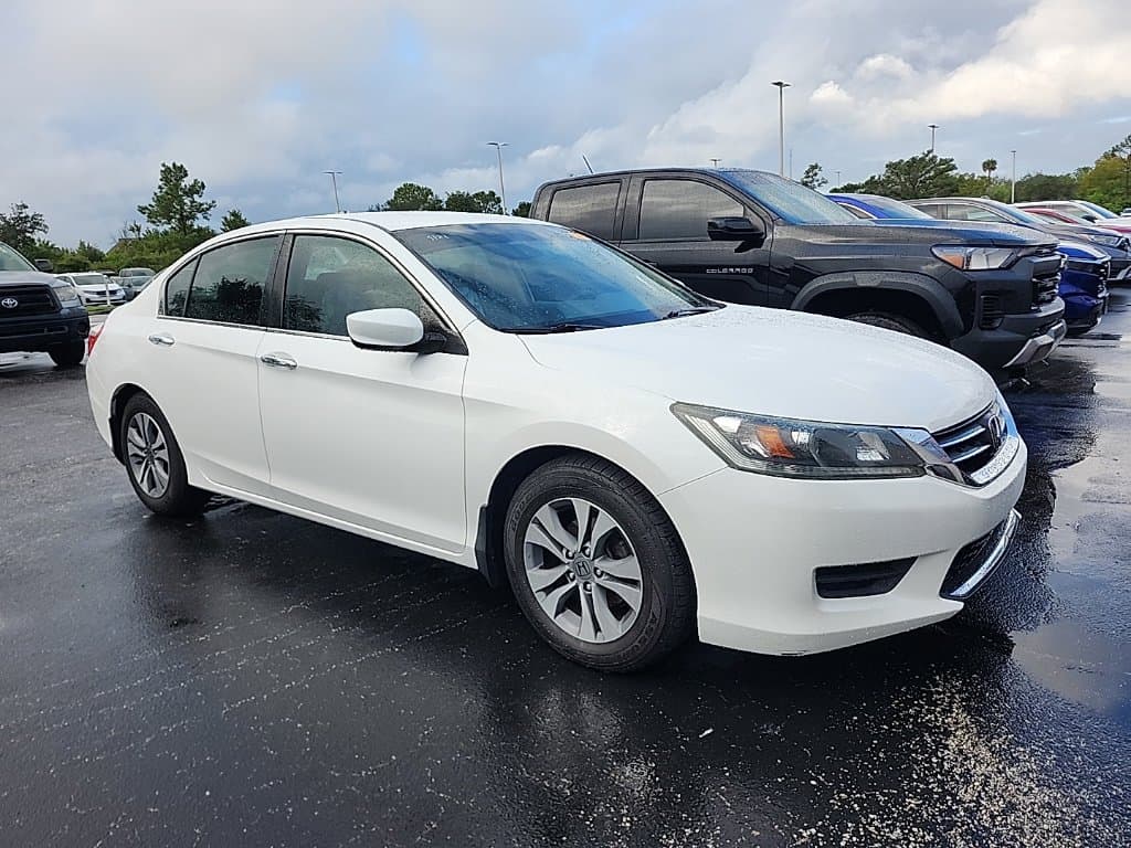 2015 Honda Accord Sedan LX — photo 1 of 12