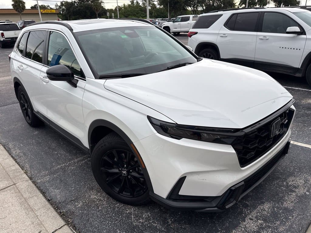 2024 Honda CR-V Hybrid Sport-L — photo 1 of 3