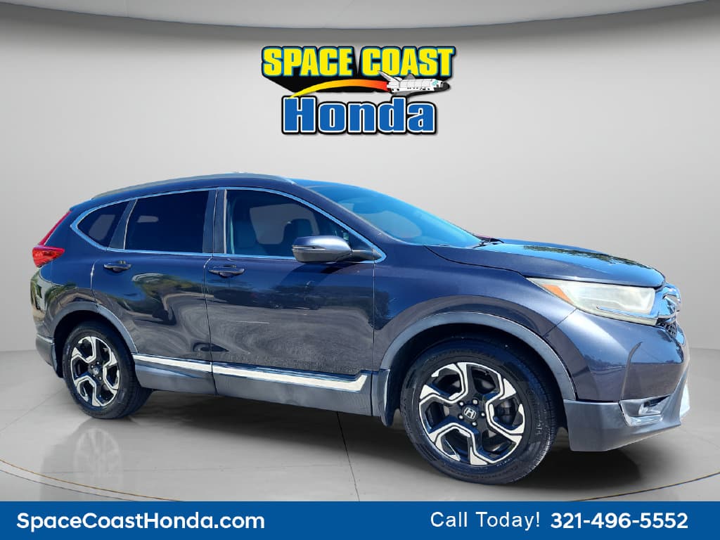 2017 Honda CR-V Touring — photo 1 of 41