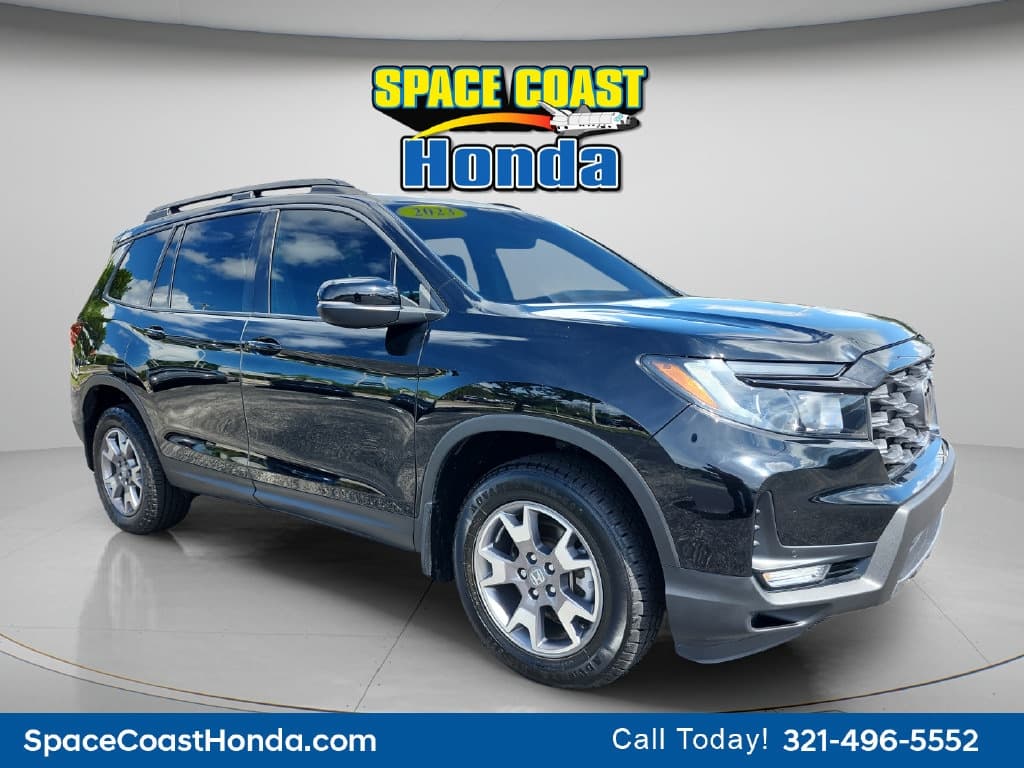 2023 Honda Passport TrailSport — photo 1 of 37