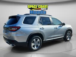 Extra Photo