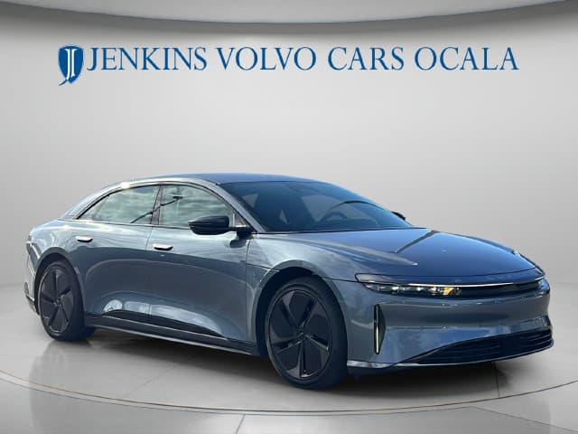 2024 Lucid Air Pure — photo 1 of 24
