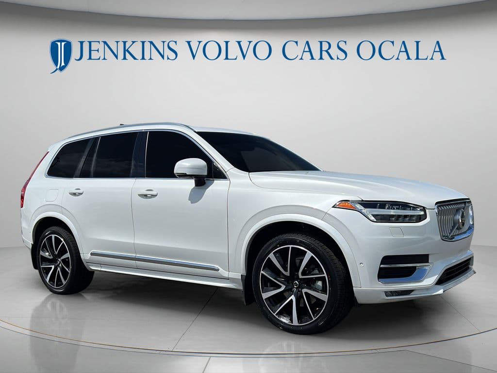 2023 Volvo XC90 Plus — photo 1 of 29