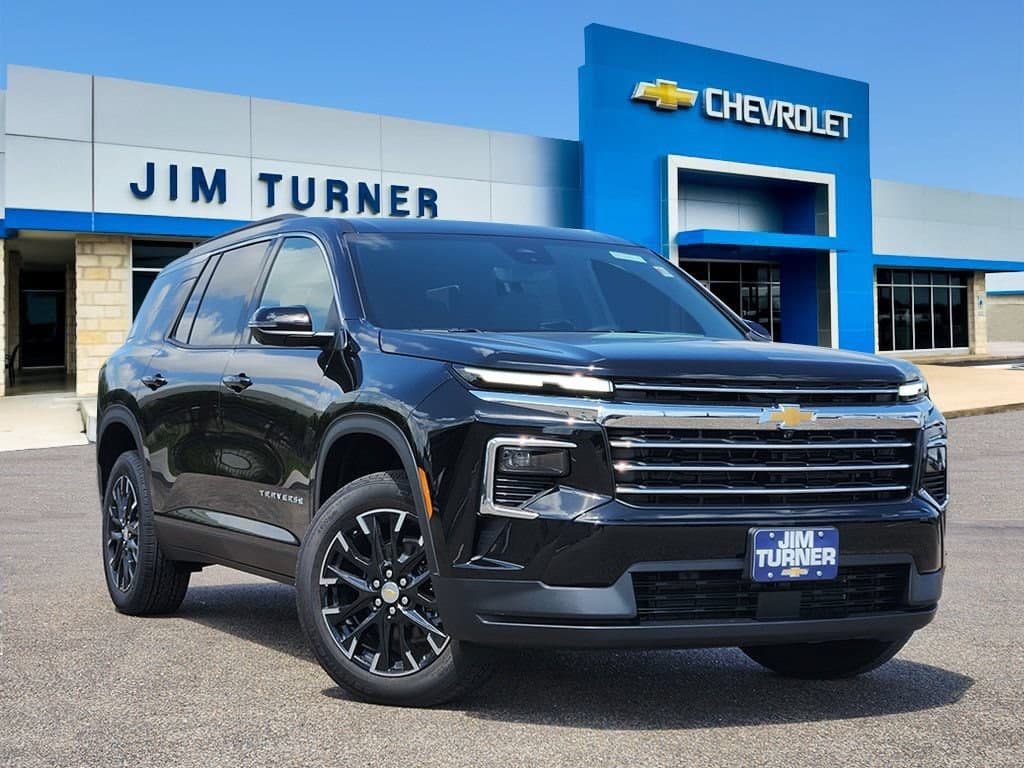 2026 Chevrolet Traverse LT — photo 1 of 33