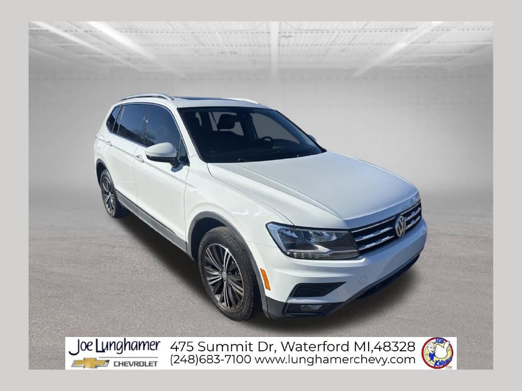 2019 Volkswagen Tiguan SEL — photo 1 of 15