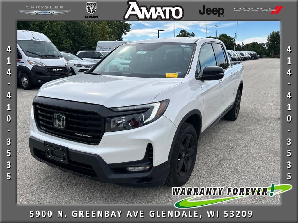 2023 Honda Ridgeline Black Edition — photo 1 of 8
