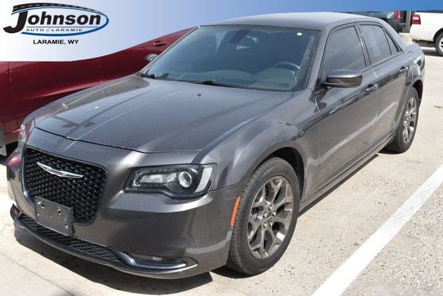 2016 Chrysler 300 300S — photo 1 of 3