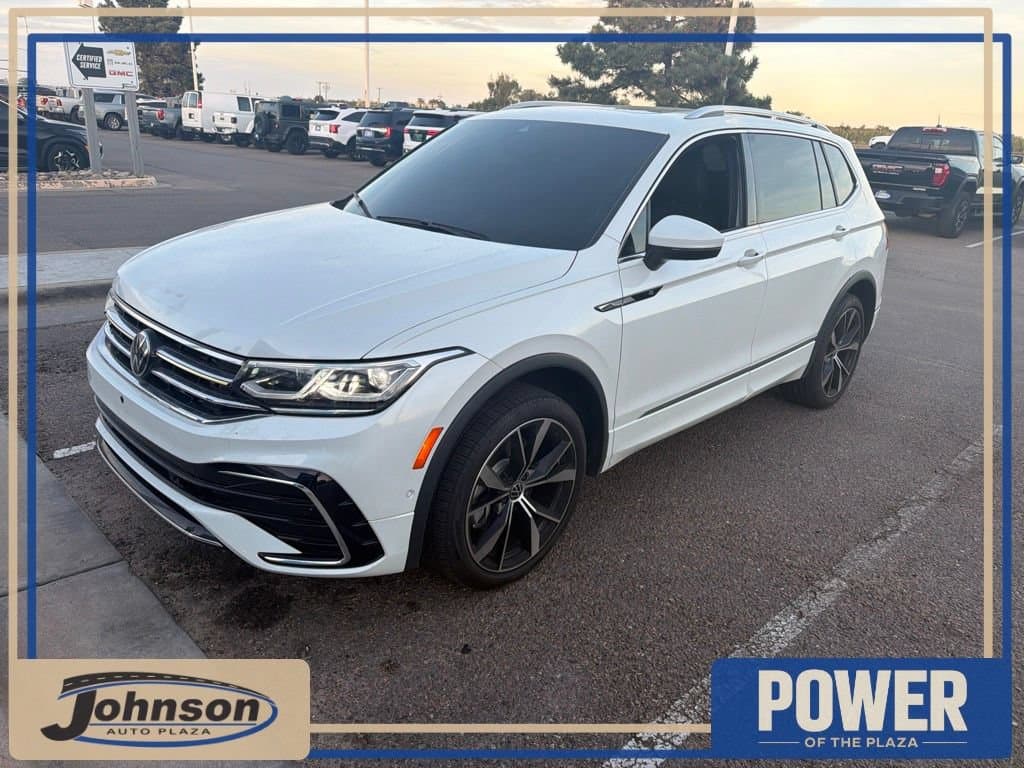 2024 Volkswagen Tiguan SEL R-Line — photo 1 of 3