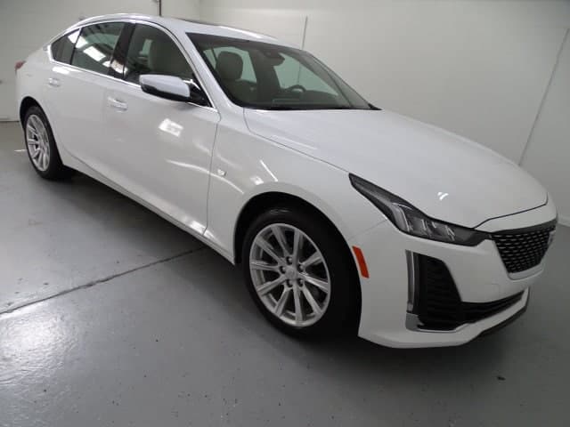2024 Cadillac CT5 Luxury — photo 1 of 28