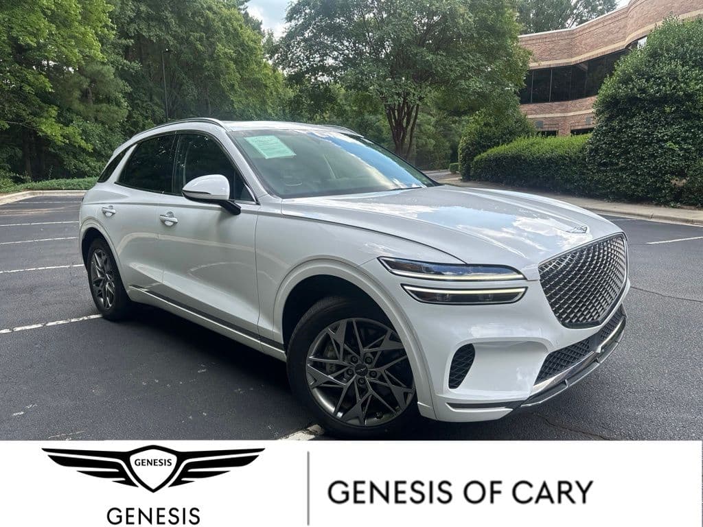 2023 Genesis GV70 2.5T — photo 1 of 20