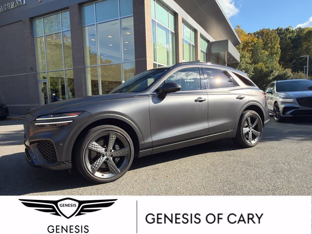 2024 Genesis GV70 3.5T Sport — photo 1 of 10