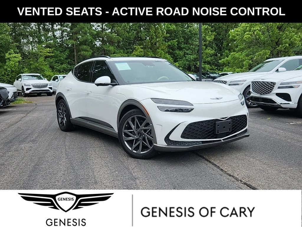 2023 Genesis GV60 Advanced — photo 1 of 32