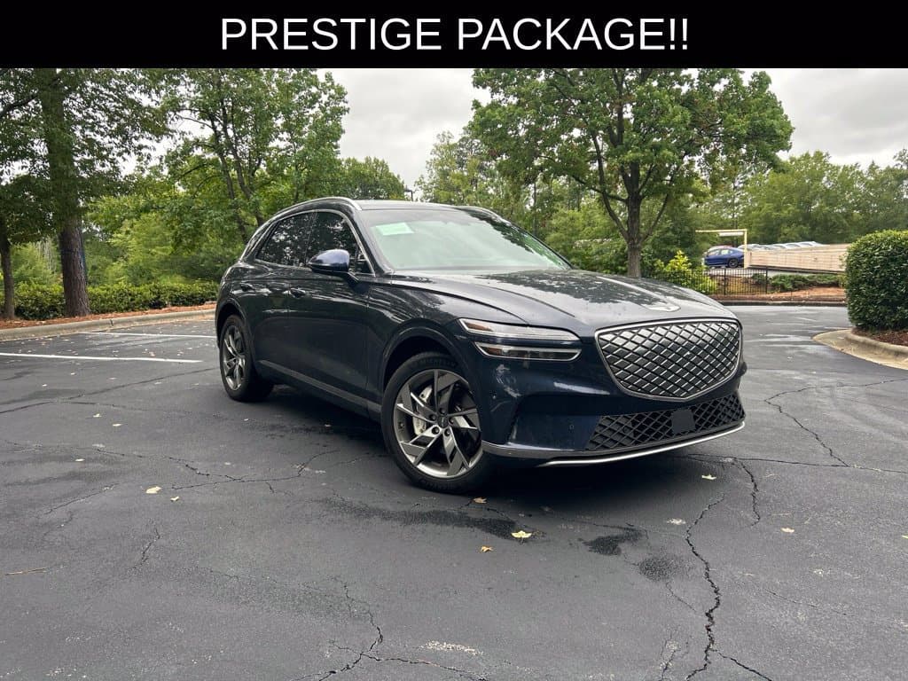 2025 Genesis Electrified GV70 Base — photo 1 of 25