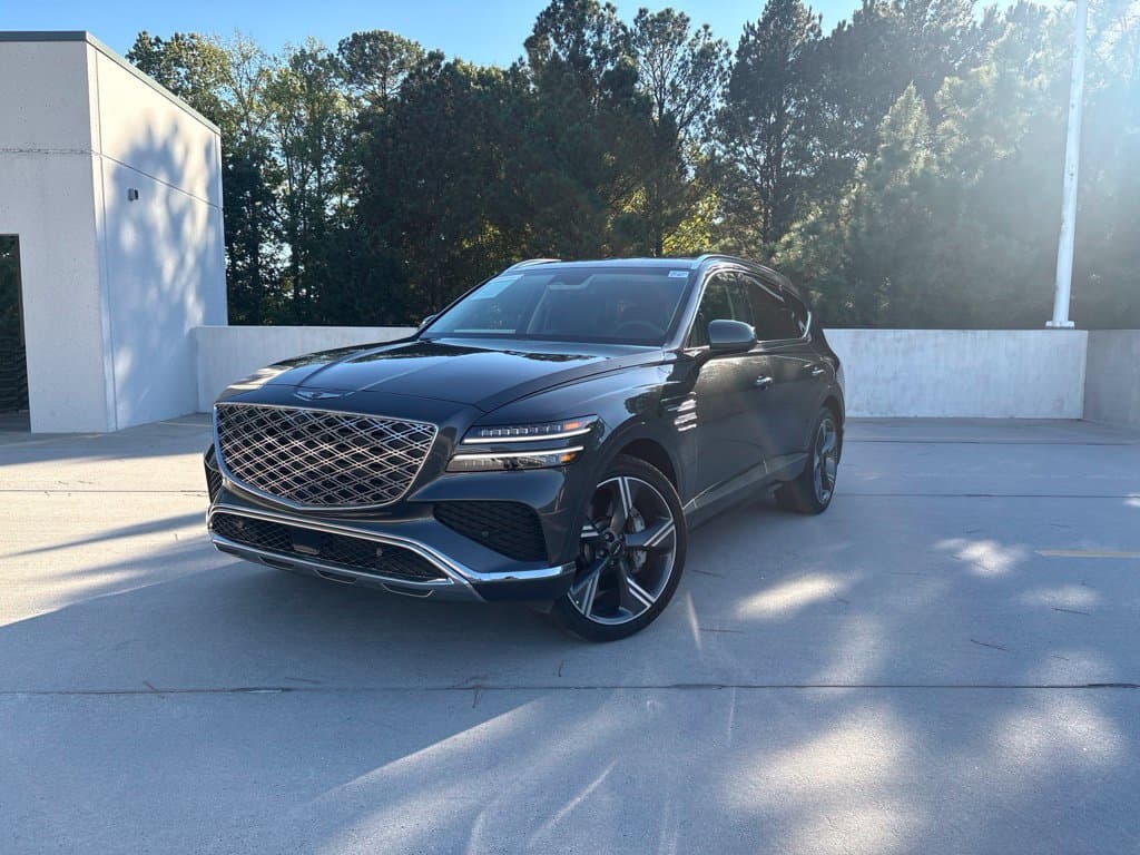 2026 Genesis GV80 2.5T Prestige — photo 1 of 31