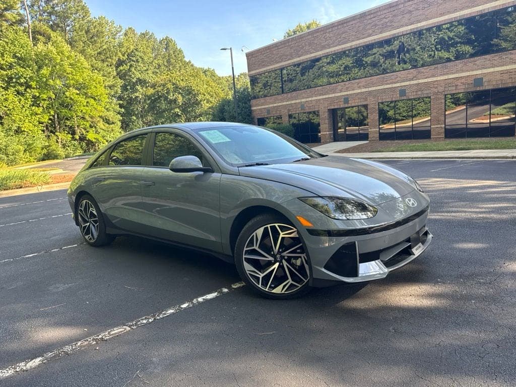 2023 Hyundai IONIQ 6 SEL — photo 1 of 31