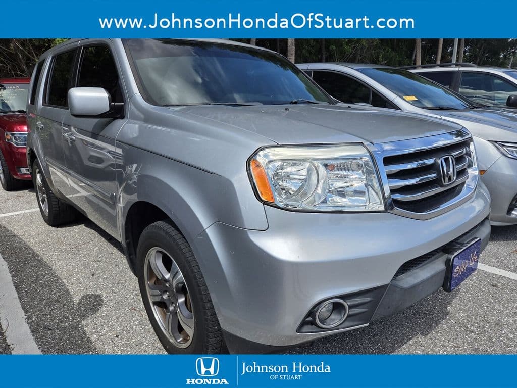 2015 Honda Pilot SE — photo 1 of 5