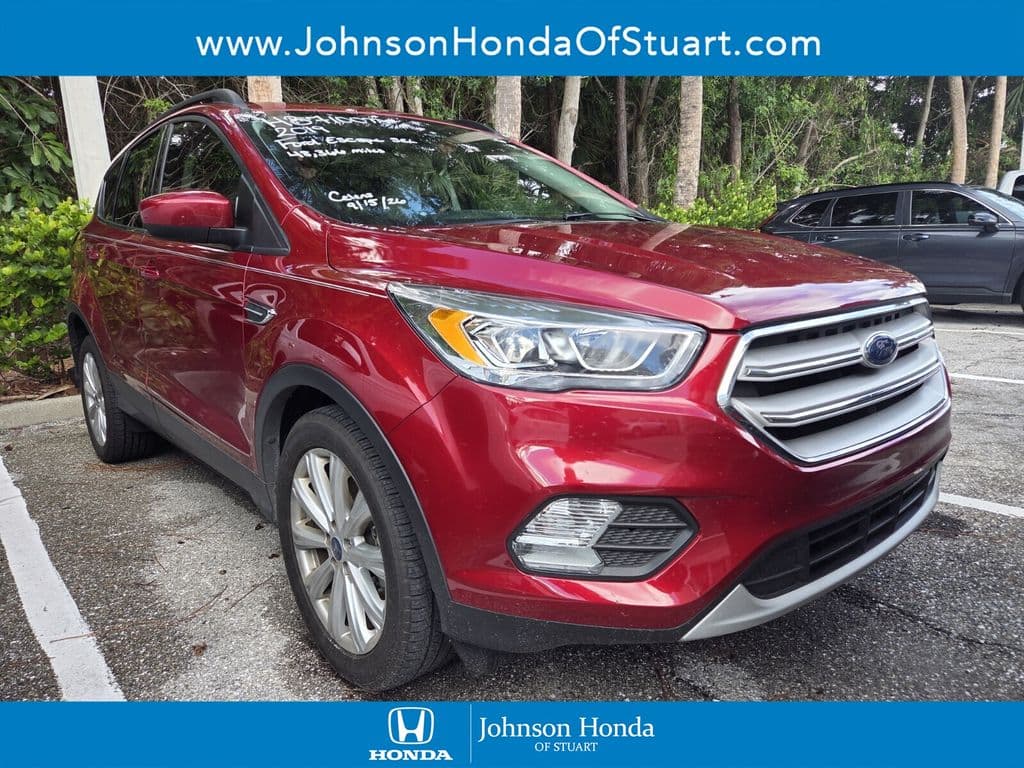 2019 Ford Escape SEL — photo 1 of 5