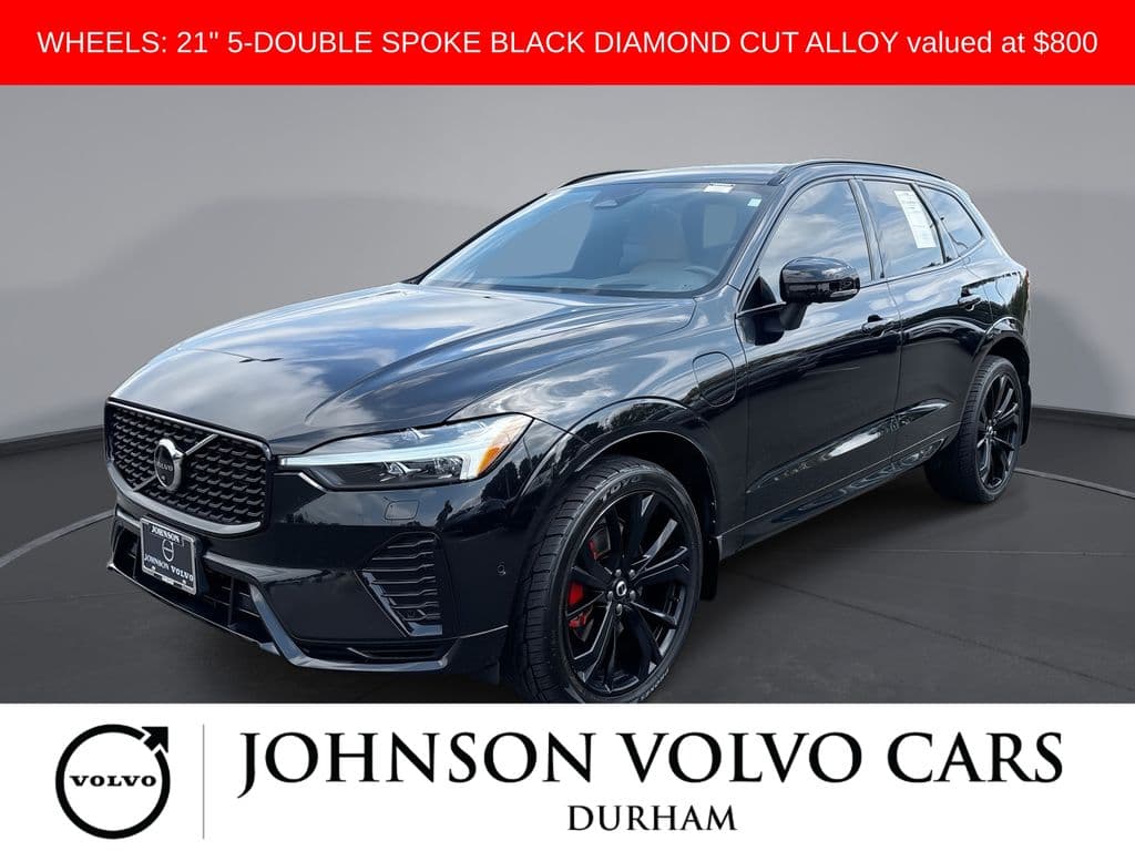2023 Volvo XC60 Recharge Plug-In Hybrid Ultimate Dark Theme — photo 1 of 28