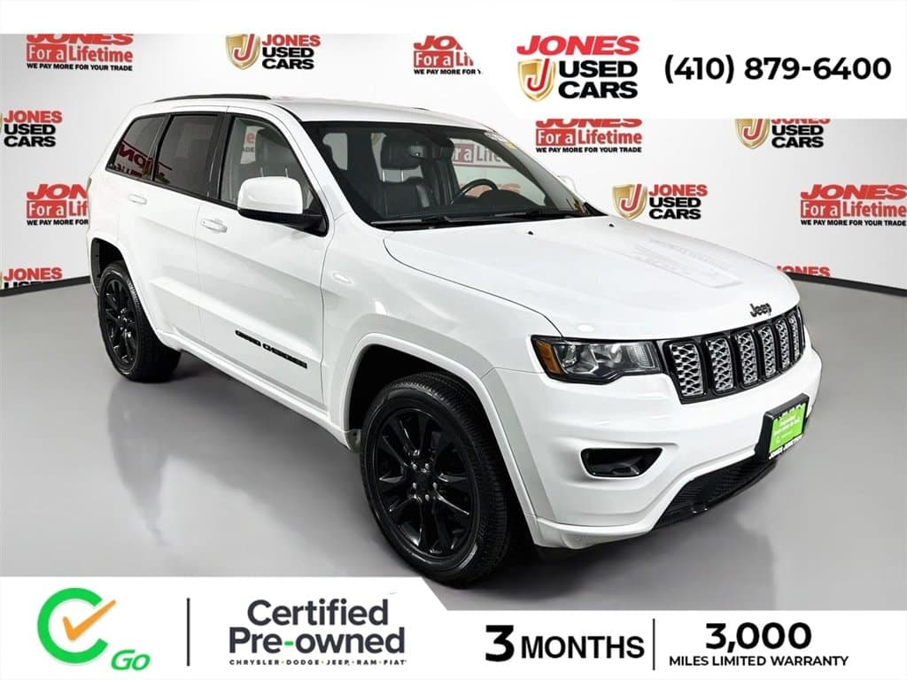 2020 Jeep Grand Cherokee Altitude — photo 1 of 38