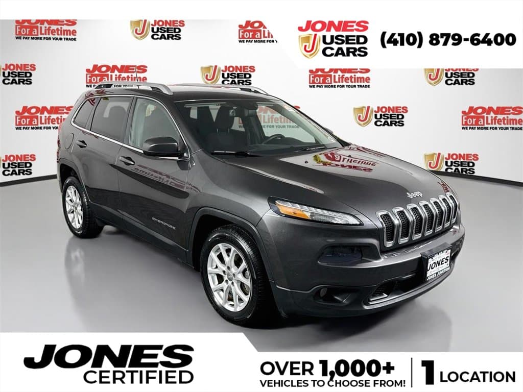 2016 Jeep Cherokee Latitude — photo 1 of 33