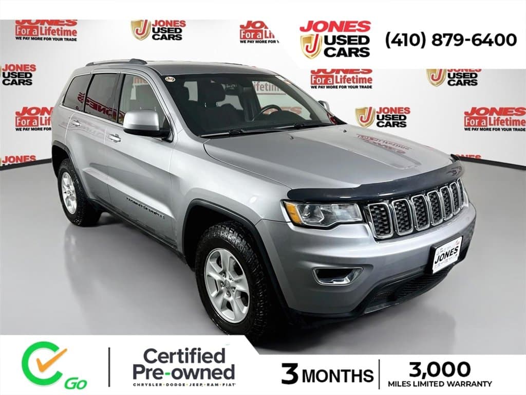 2017 Jeep Grand Cherokee Laredo — photo 1 of 33