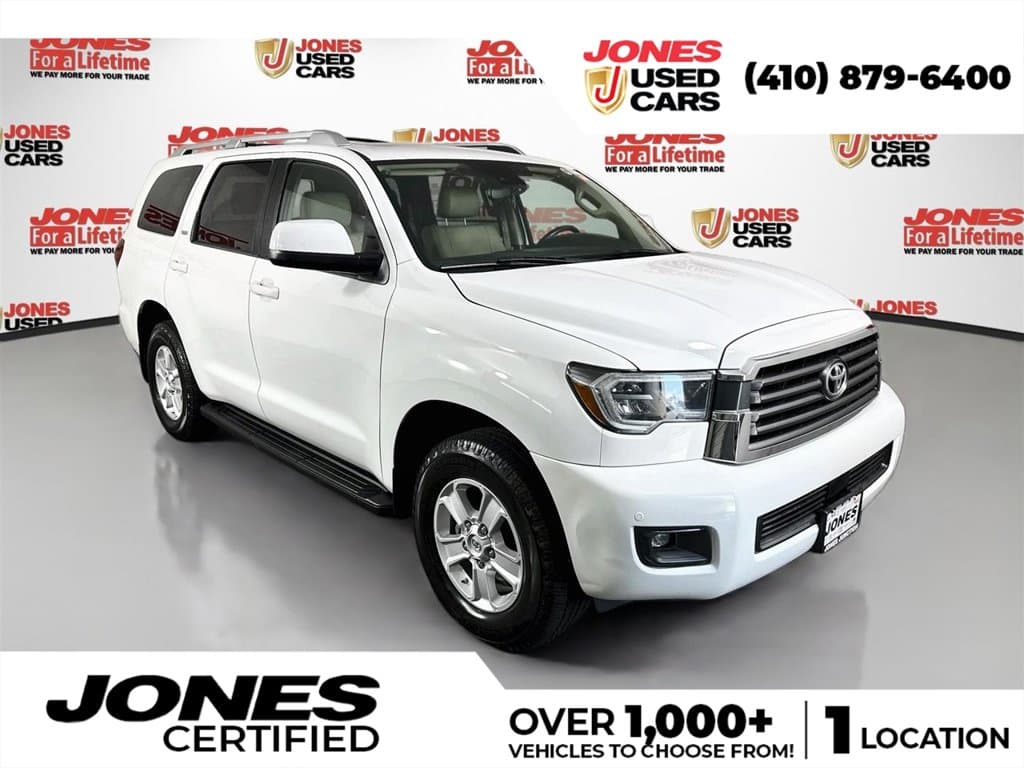 2018 Toyota Sequoia SR5 — photo 1 of 38