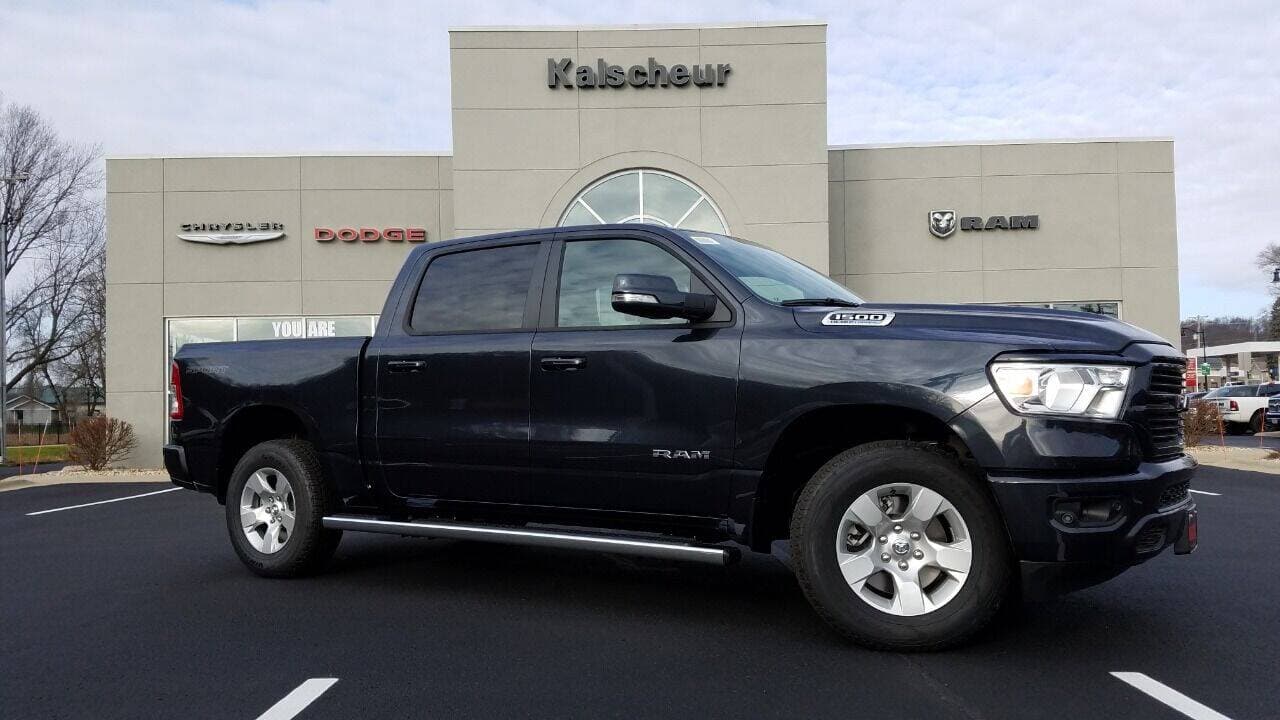2021 RAM 1500 Base — photo 1 of 34