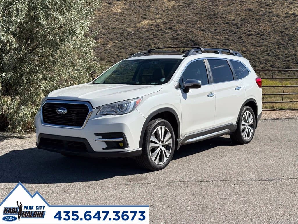 2020 Subaru Ascent Touring — photo 1 of 38