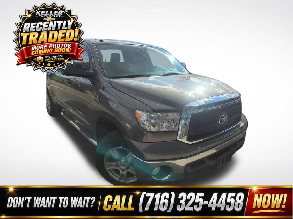 2012 Toyota Tundra 4WD Truck Base — photo 1 of 2