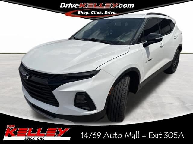 2021 Chevrolet Blazer LT — photo 1 of 16