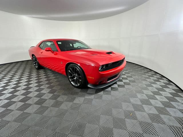 2022 Dodge Challenger R/T Scat Pack — photo 1 of 31