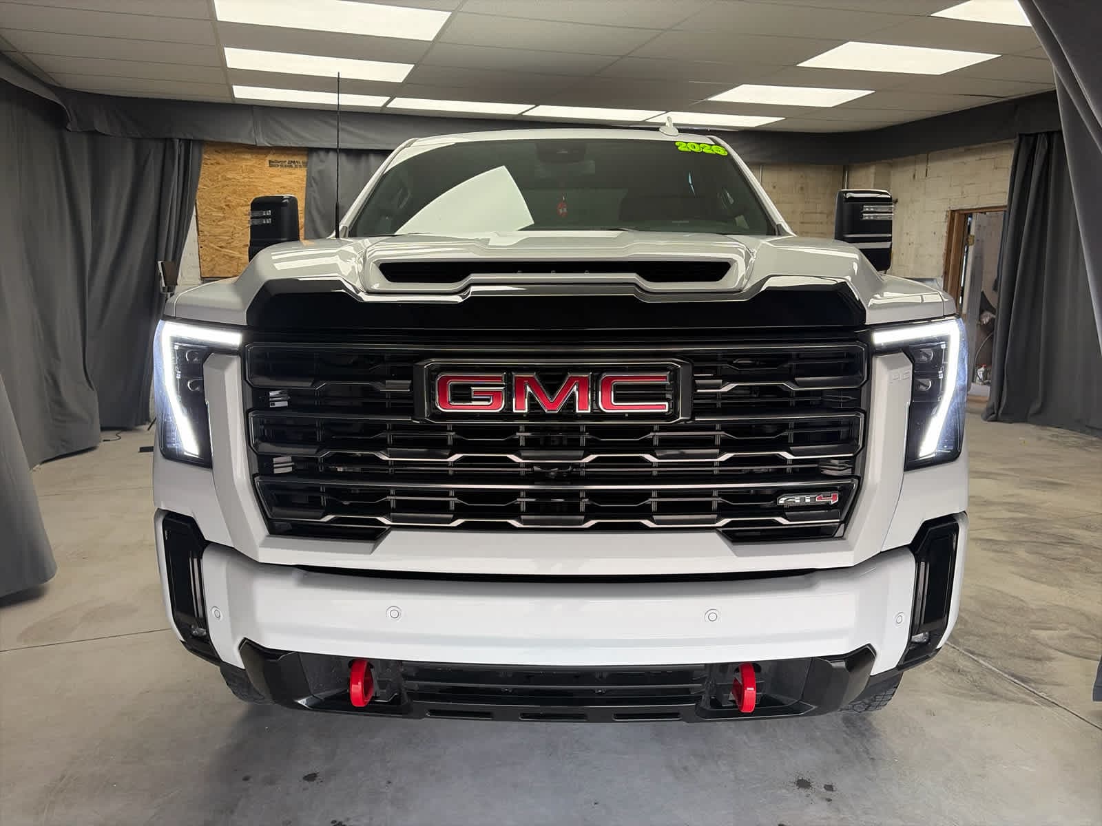 2026 GMC Sierra 2500HD AT4 — photo 1 of 32
