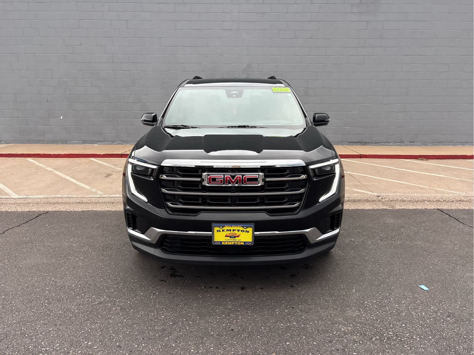 2026 GMC Acadia FWD Elevation — photo 1 of 33