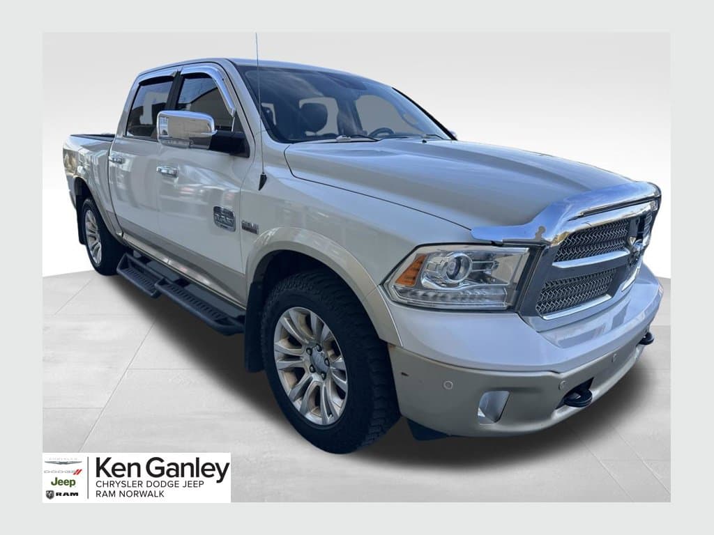 2016 RAM 1500 Base — photo 1 of 32