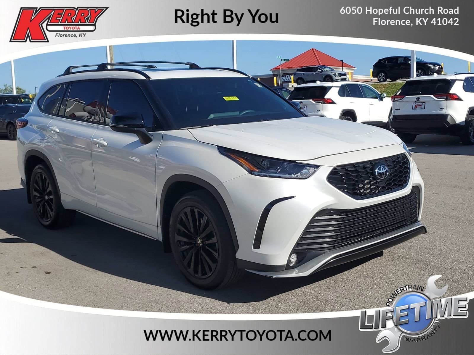2026 Toyota Highlander XSE — photo 1 of 34