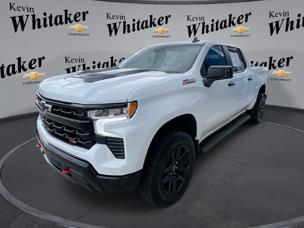 2025 Chevrolet Silverado 1500 LT Trail Boss — photo 1 of 34