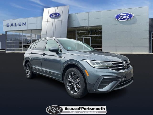 2024 Volkswagen Tiguan SE — photo 1 of 33