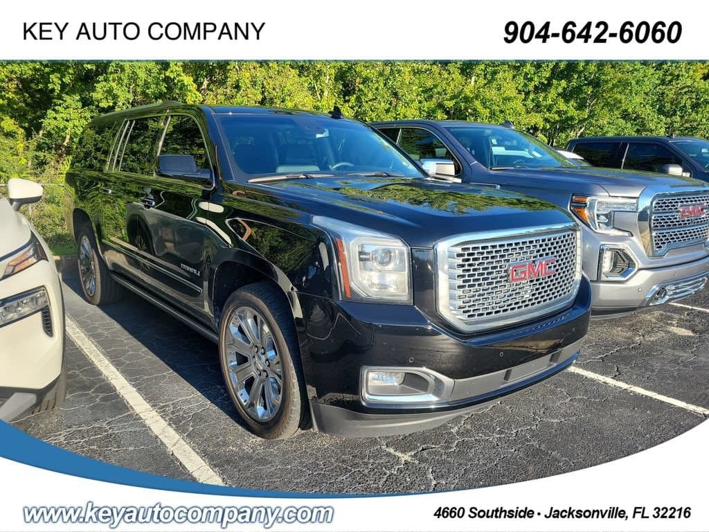 2016 GMC Yukon XL Denali — photo 1 of 4