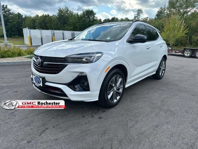 2020 Buick Encore GX Essence — photo 1 of 28