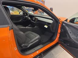 Extra Photo