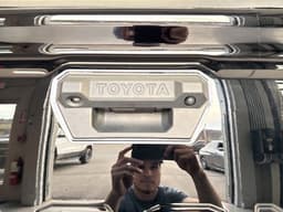 Extra Photo