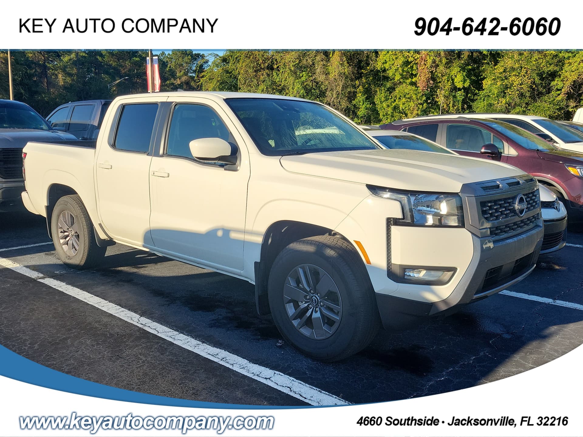 2025 Nissan Frontier SV — photo 1 of 4