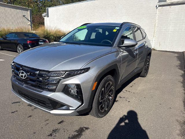 2026 Hyundai Tucson SEL Plus — photo 1 of 12