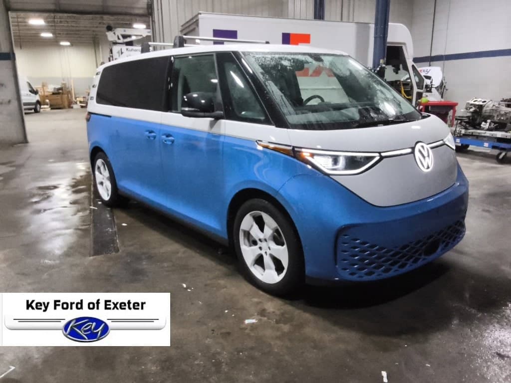 2025 Volkswagen ID. Buzz 1st Edition — photo 1 of 55