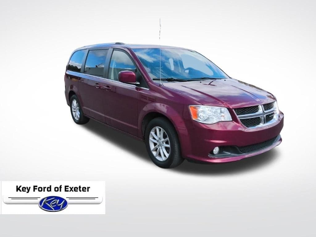 2019 Dodge Grand Caravan SXT — photo 1 of 32
