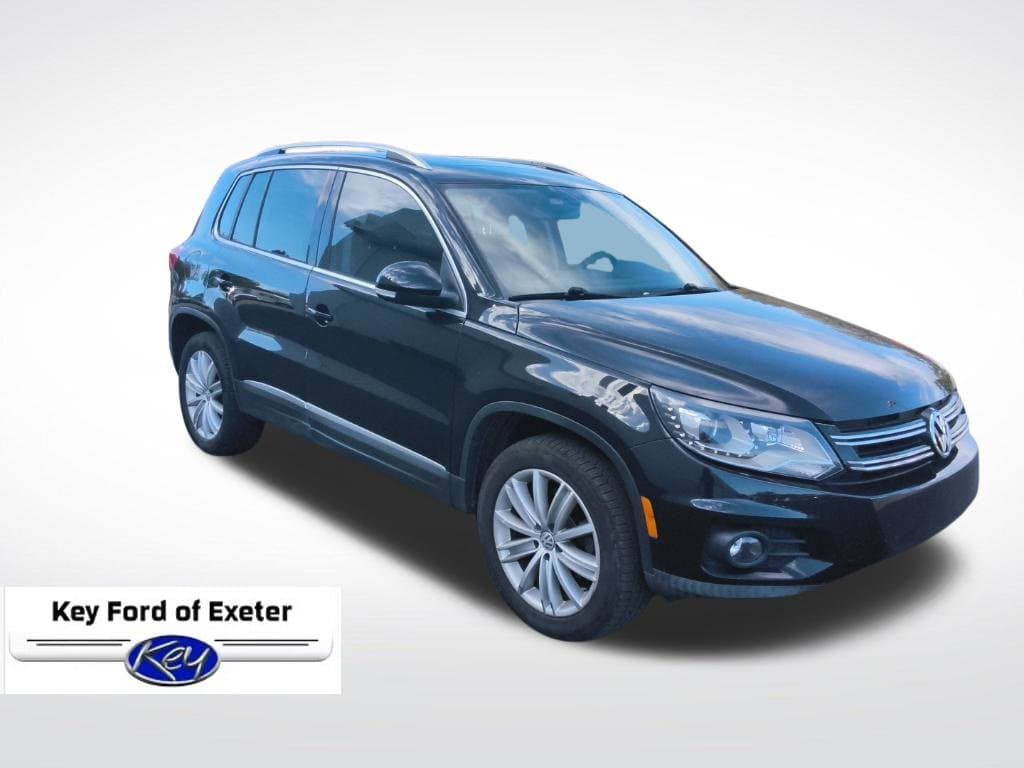 2016 Volkswagen Tiguan SE — photo 1 of 35