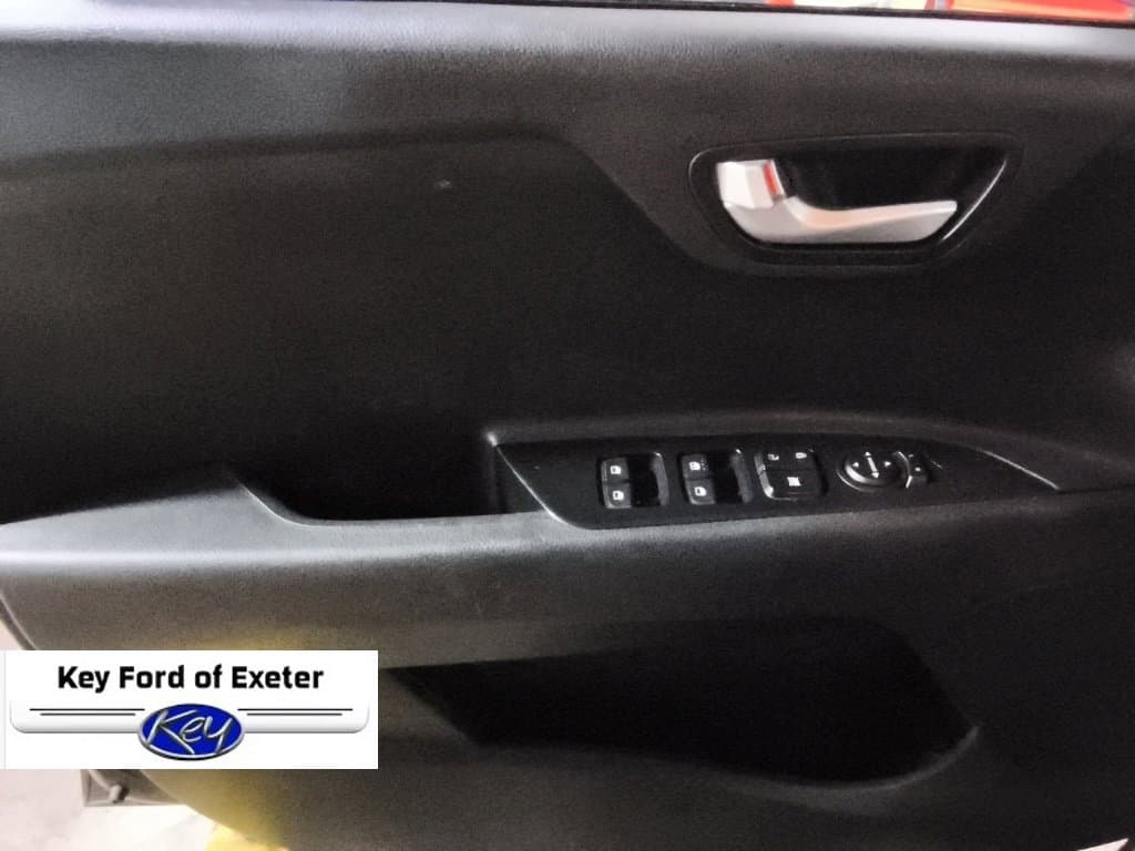 2021 Kia Rio LX — photo 1 of 18